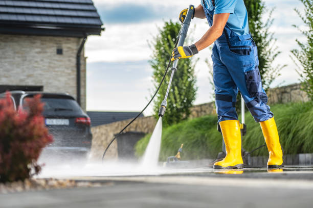Best Sign and Awning Cleaning  in Leonard, TX